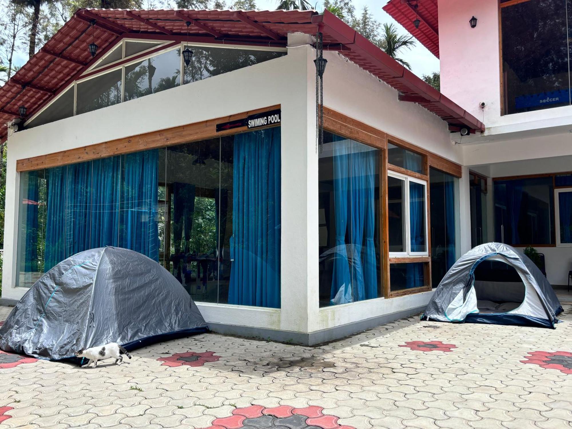 Ecstasy Tent Stay With Swimming Pool & Common Washroom Chikmagalūr Exteriör bild