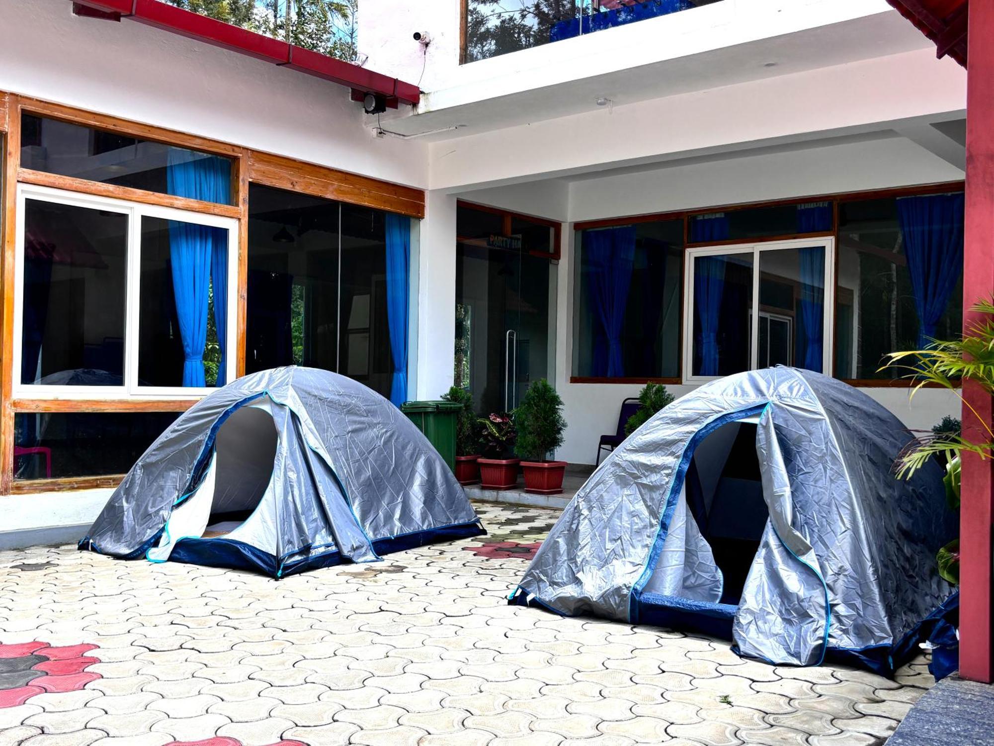 Ecstasy Tent Stay With Swimming Pool & Common Washroom Chikmagalūr Exteriör bild